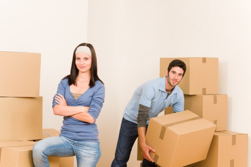 Organised boxes and labelled rooms for a smooth unpacking service in Kennington