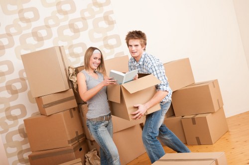 A flexible Kennington moving van service for household items